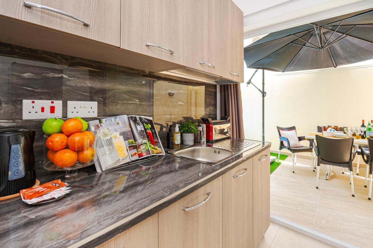 Summer Breeze 3 Bedroom Family Maisonette With Sunny Terrace In Mellieha - By Getawaysmalta Экстерьер фото
